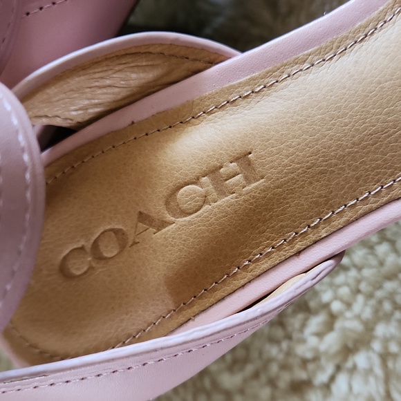 Gorgeous NWT IOB Coach Paige Studded Mat Pink Leather Heeled Sandals 👡💗 - Picture 4 of 16